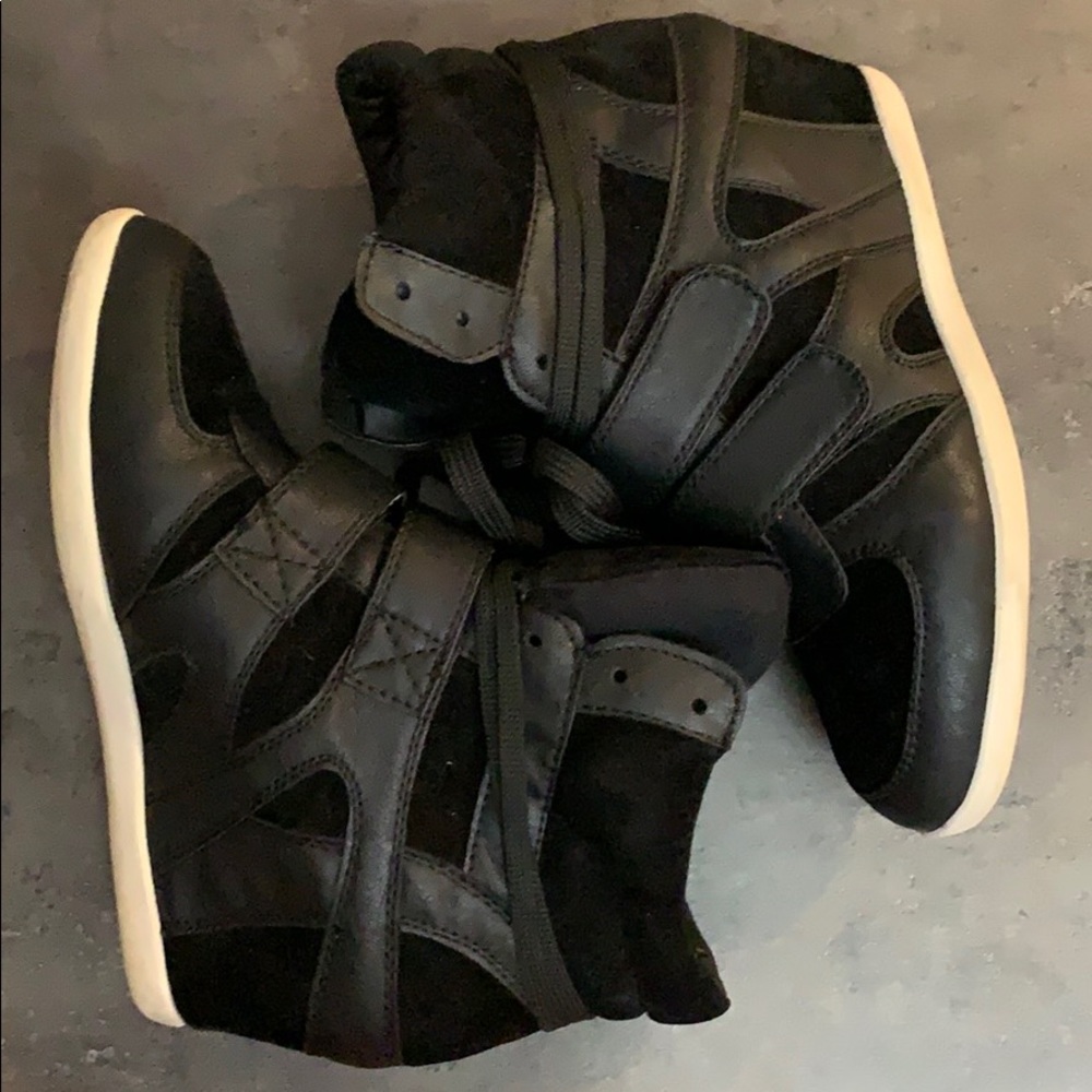 Black Wedge sneakers